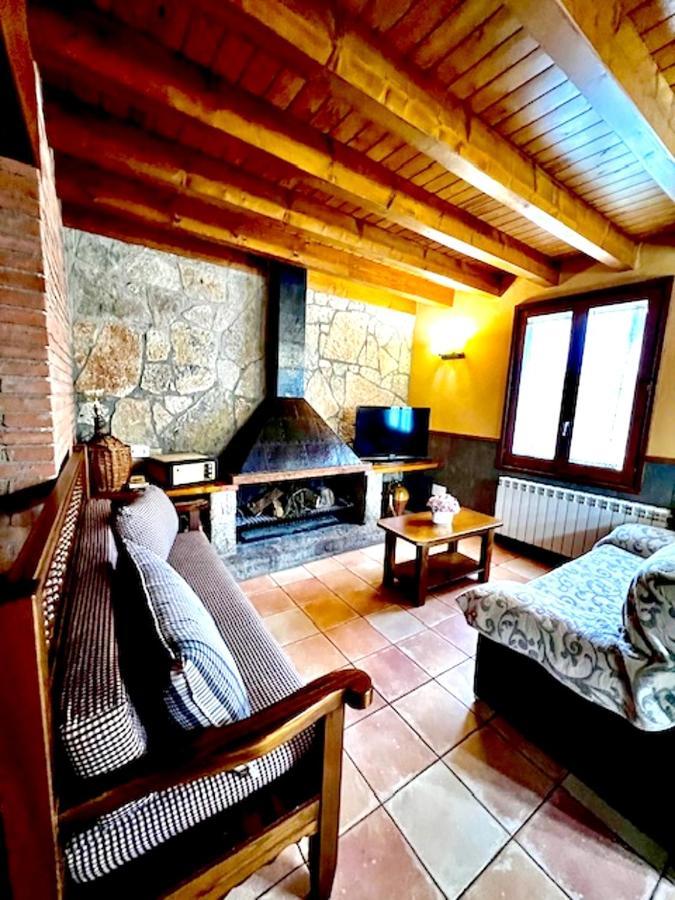Spacious House In Ogassa With Terrace And Bbq Zewnętrze zdjęcie